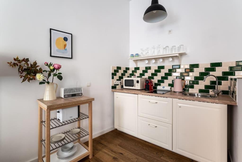 Sleek 1Br Flat Near Center By Hm Διαμέρισμα Βιέννη Εξωτερικό φωτογραφία
