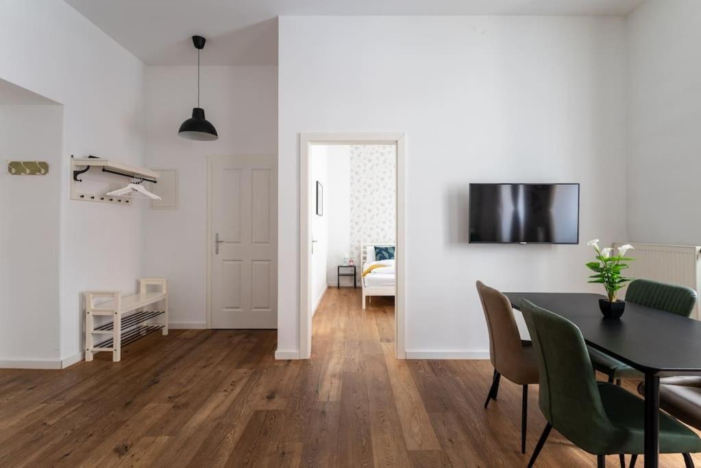 Sleek 1Br Flat Near Center By Hm Διαμέρισμα Βιέννη Εξωτερικό φωτογραφία